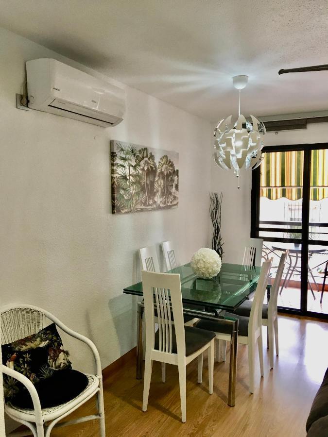 Centrico, Cerca De La Playa Con Aparcamiento Privado Gratis Apartment อากีลัส ภายนอก รูปภาพ